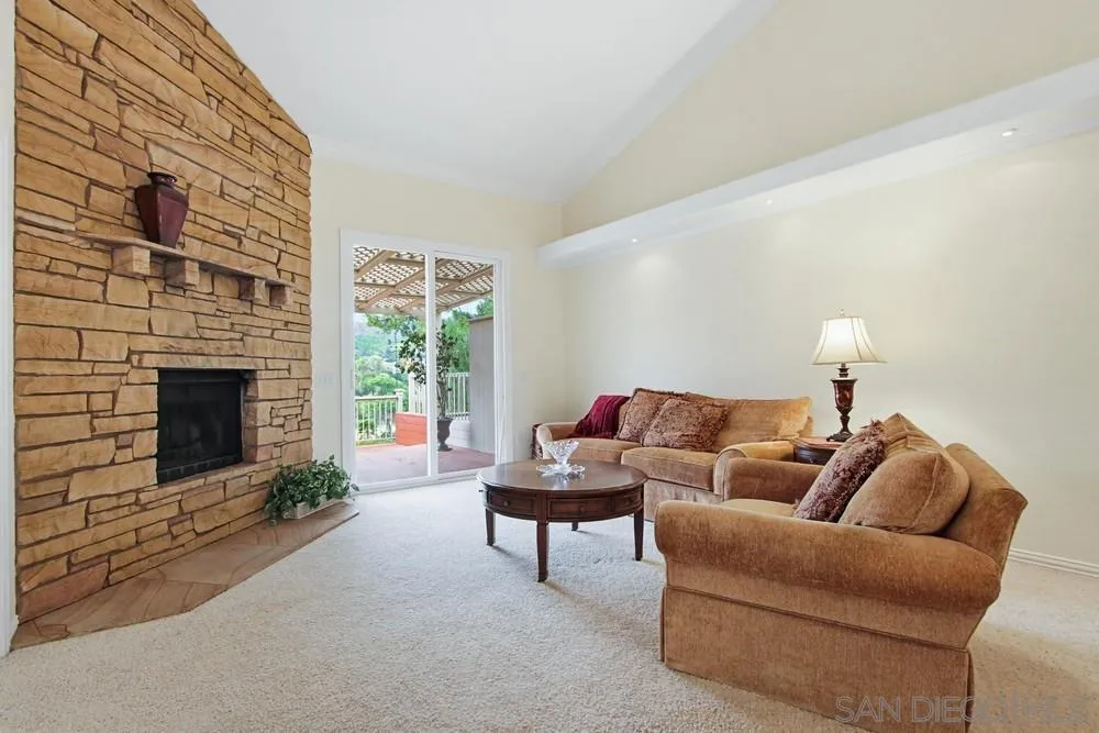 https://cdn.realtyfeed.com/cdn/127/260012349/3ef33ee50127e3705261e7cf614f17e3.webp