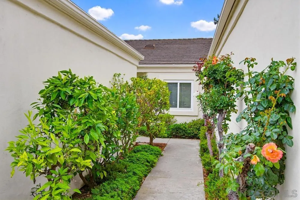 https://cdn.realtyfeed.com/cdn/127/260012349/da0932ce37bdbddcffc5b96c4e4d68dc.webp