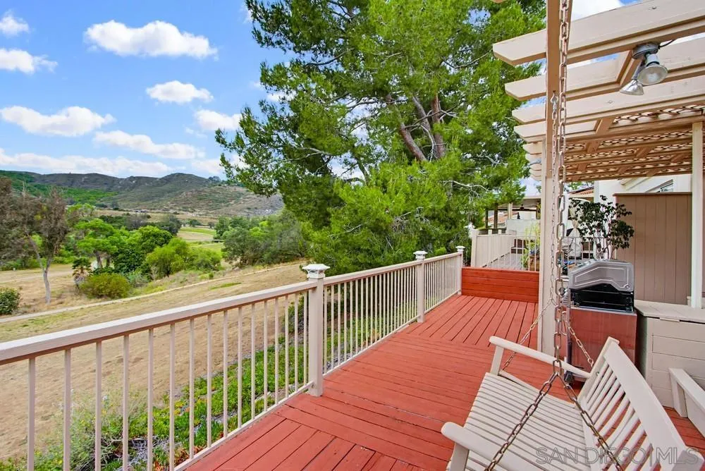 https://cdn.realtyfeed.com/cdn/127/260012349/dcc38ca40a26b440be16d01609fdc8e7.webp
