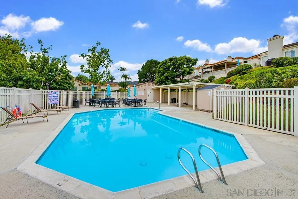 https://cdn.realtyfeed.com/cdn/127/260012349/f6b37d89a83465ec10de02385823a2cc.webp