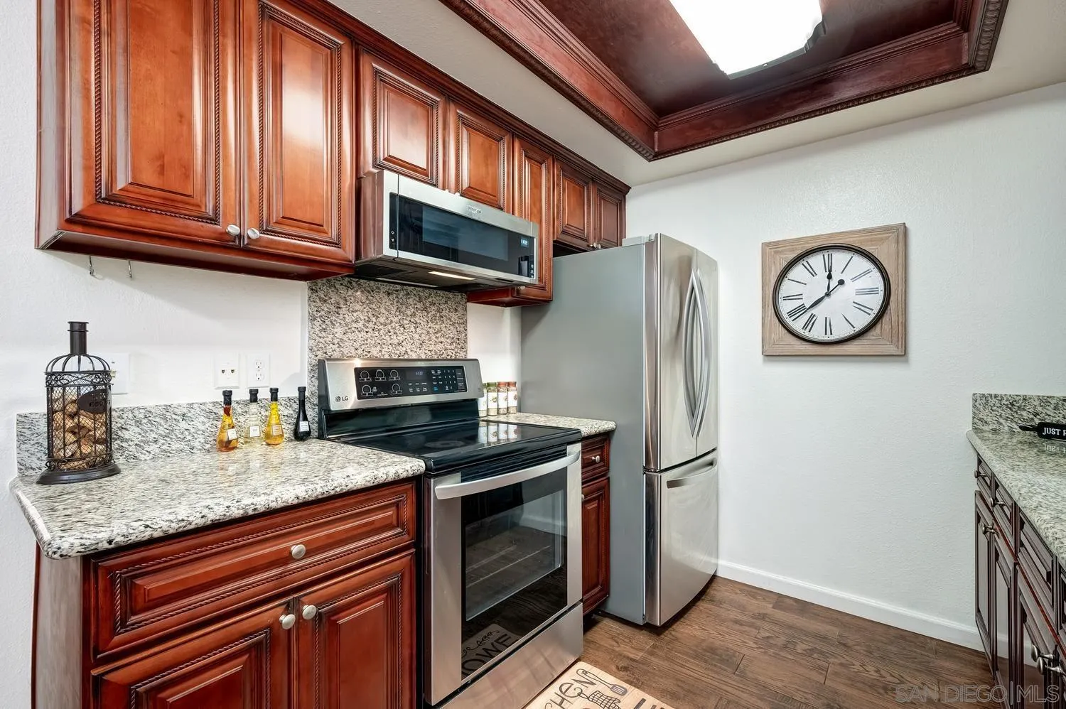 Photo #10: 260012358 Listing: Photo #10
