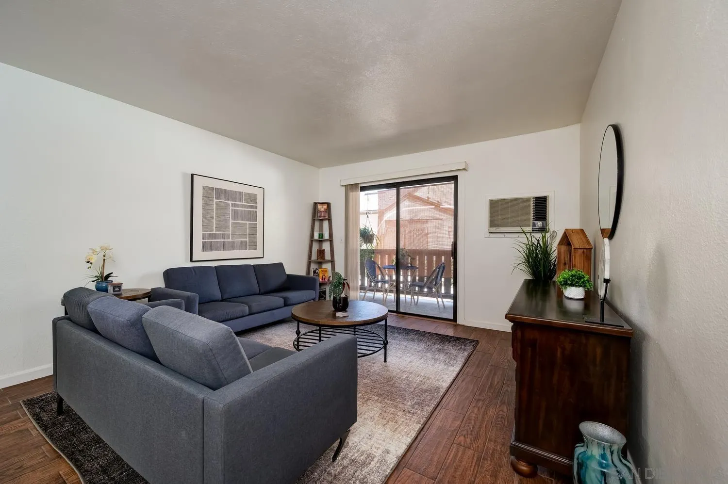 Photo #3: 260012358 Listing: Photo #3