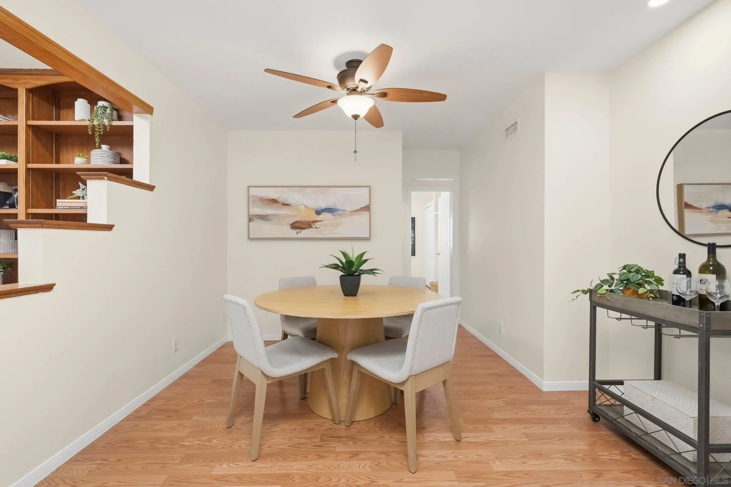https://cdn.realtyfeed.com/cdn/127/260012364/4e9a64fb3fd49543936e5782325f225d.webp