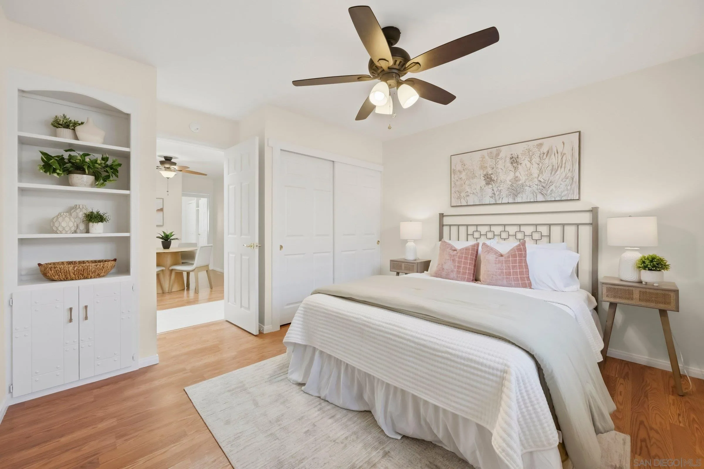 https://cdn.realtyfeed.com/cdn/127/260012364/8bca8a879894ec907645d0a654260ecb.webp