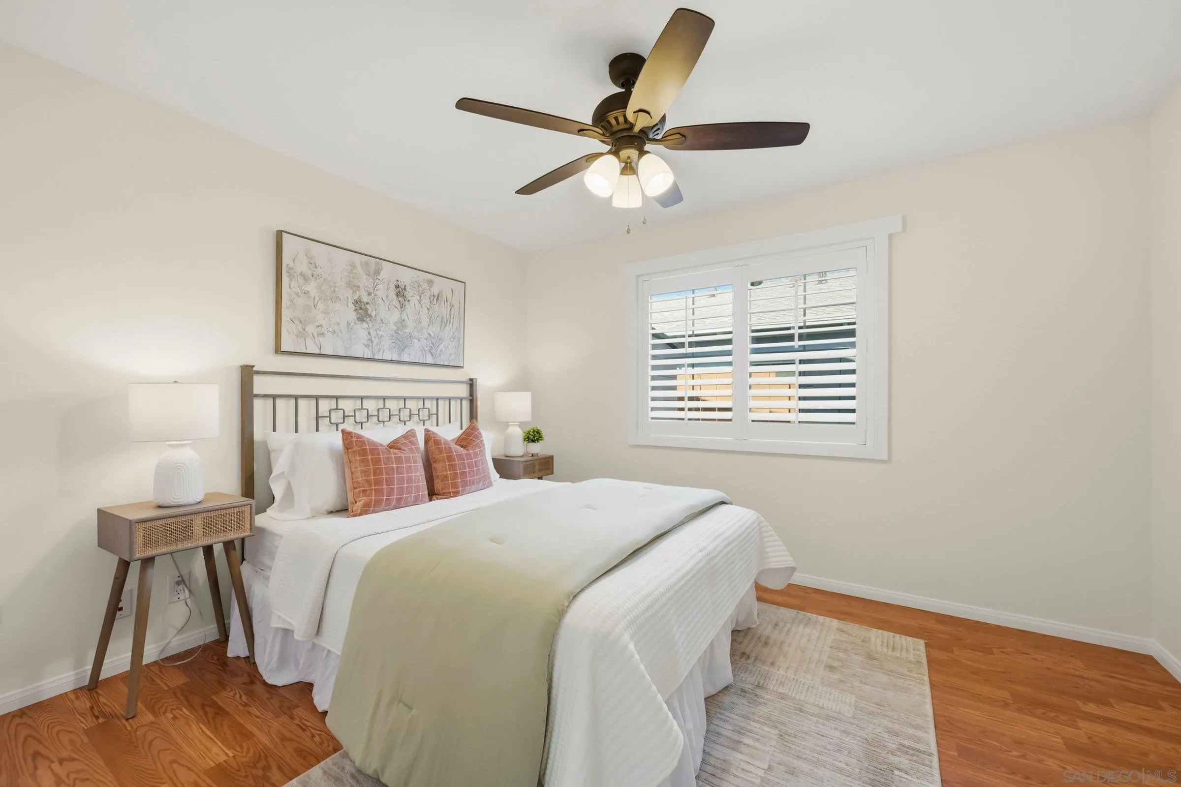 https://cdn.realtyfeed.com/cdn/127/260012364/980c0c3f5984604b427752e590b4d970.webp