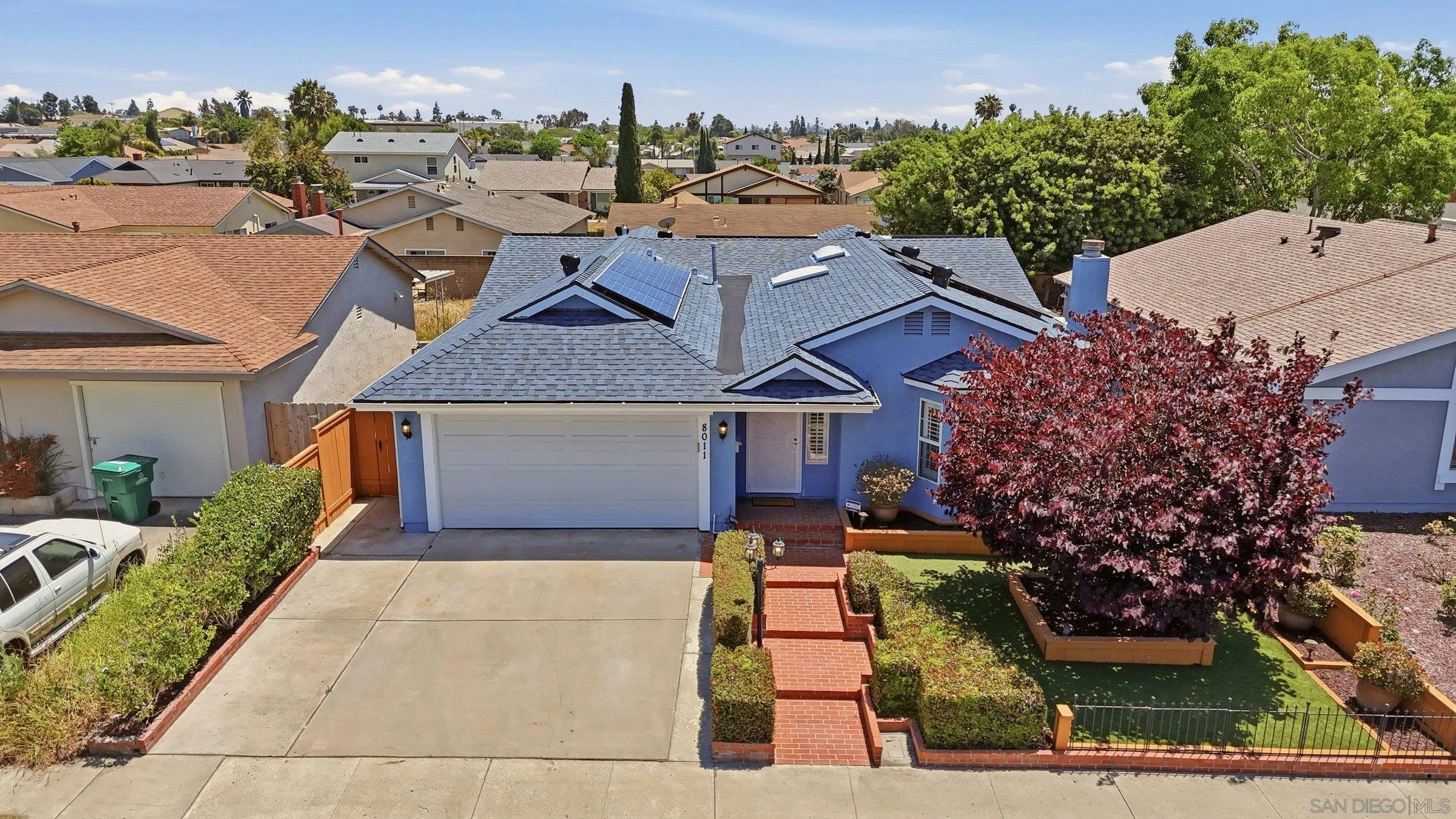 https://cdn.realtyfeed.com/cdn/127/260012364/f4268a3fa813097af2d1b8dc6102c289.webp