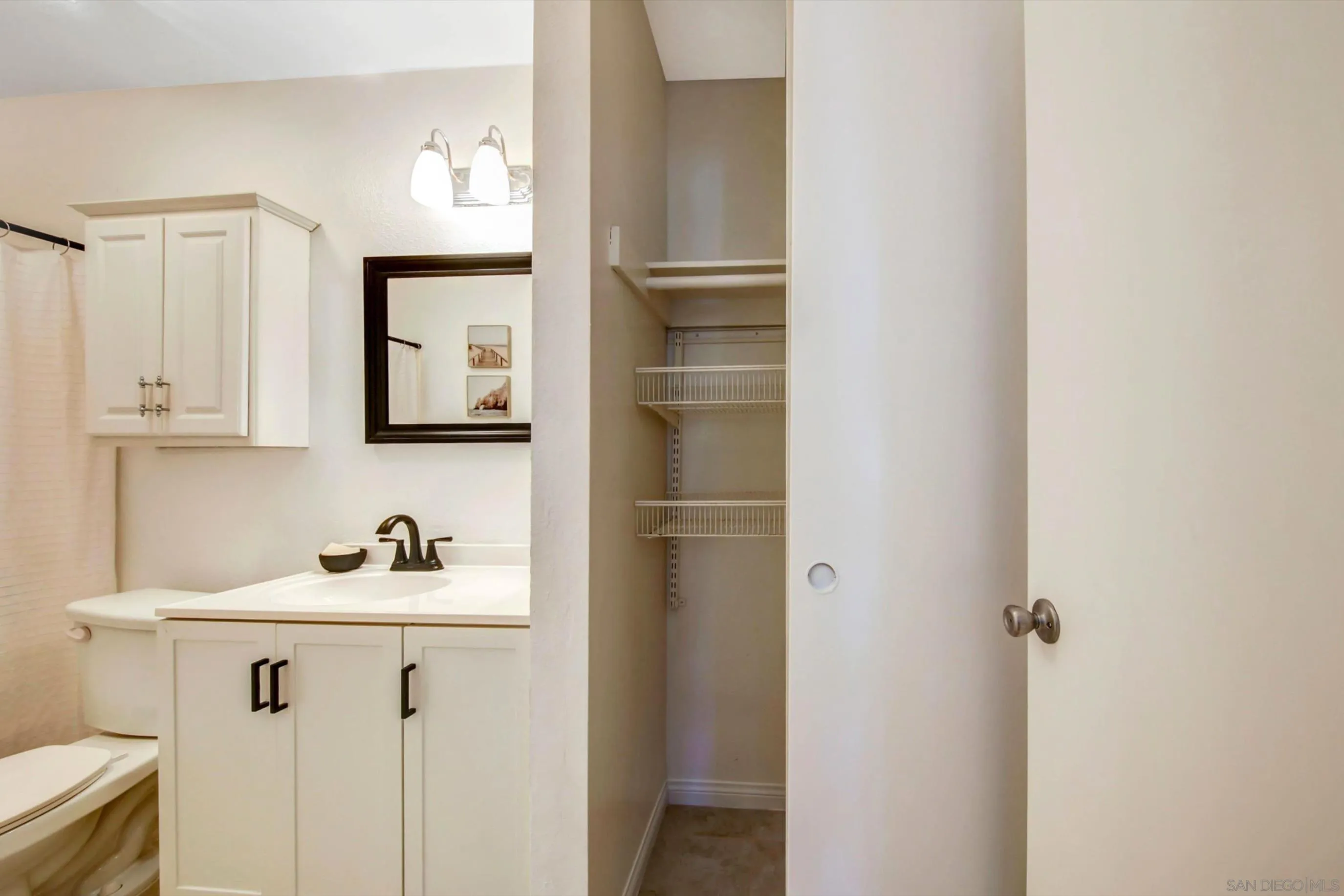 Photo #12: 260012367 Listing: Photo #12
