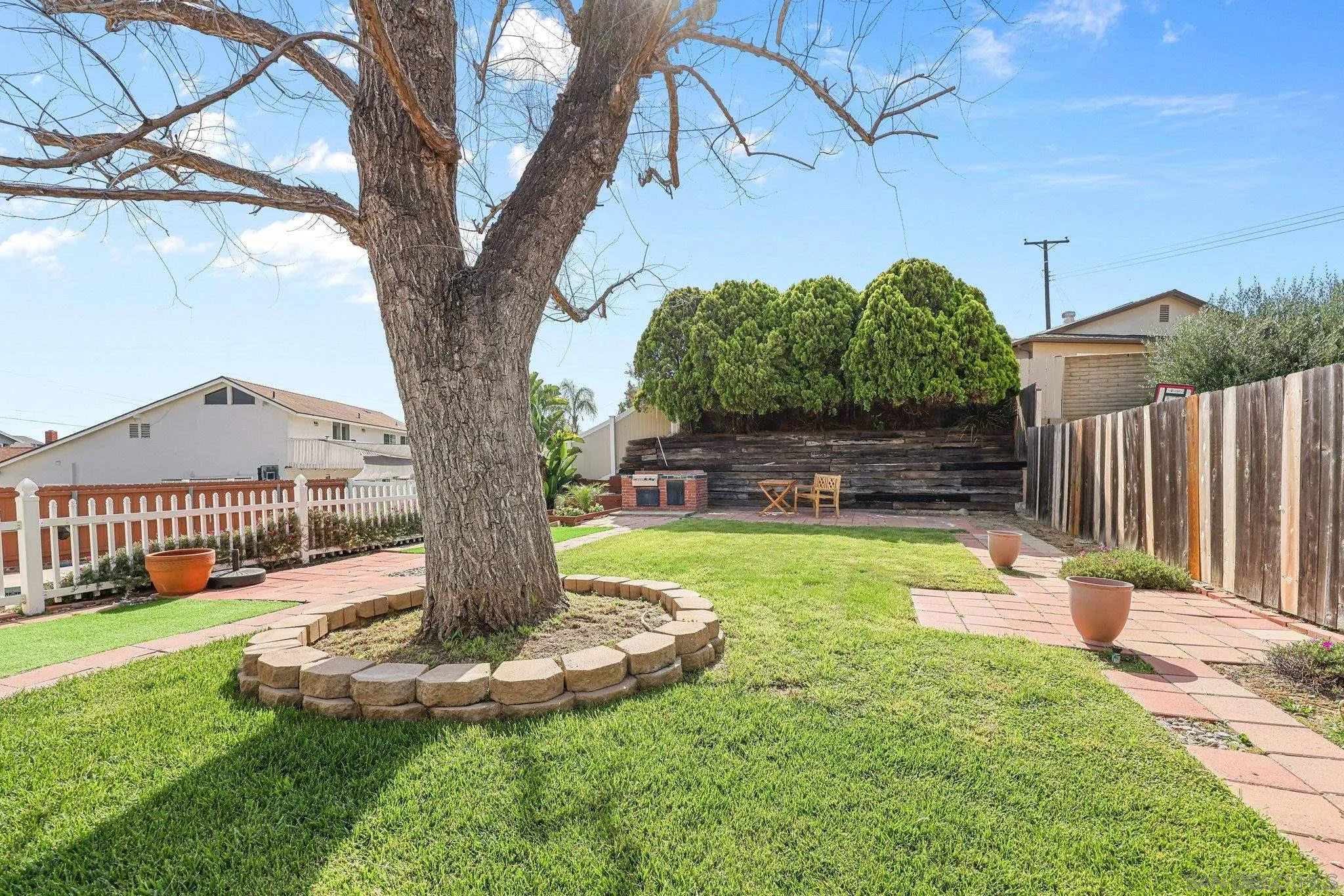 https://cdn.realtyfeed.com/cdn/127/260012372/562d9e6da465fb43ce6a0278add1dc55.webp