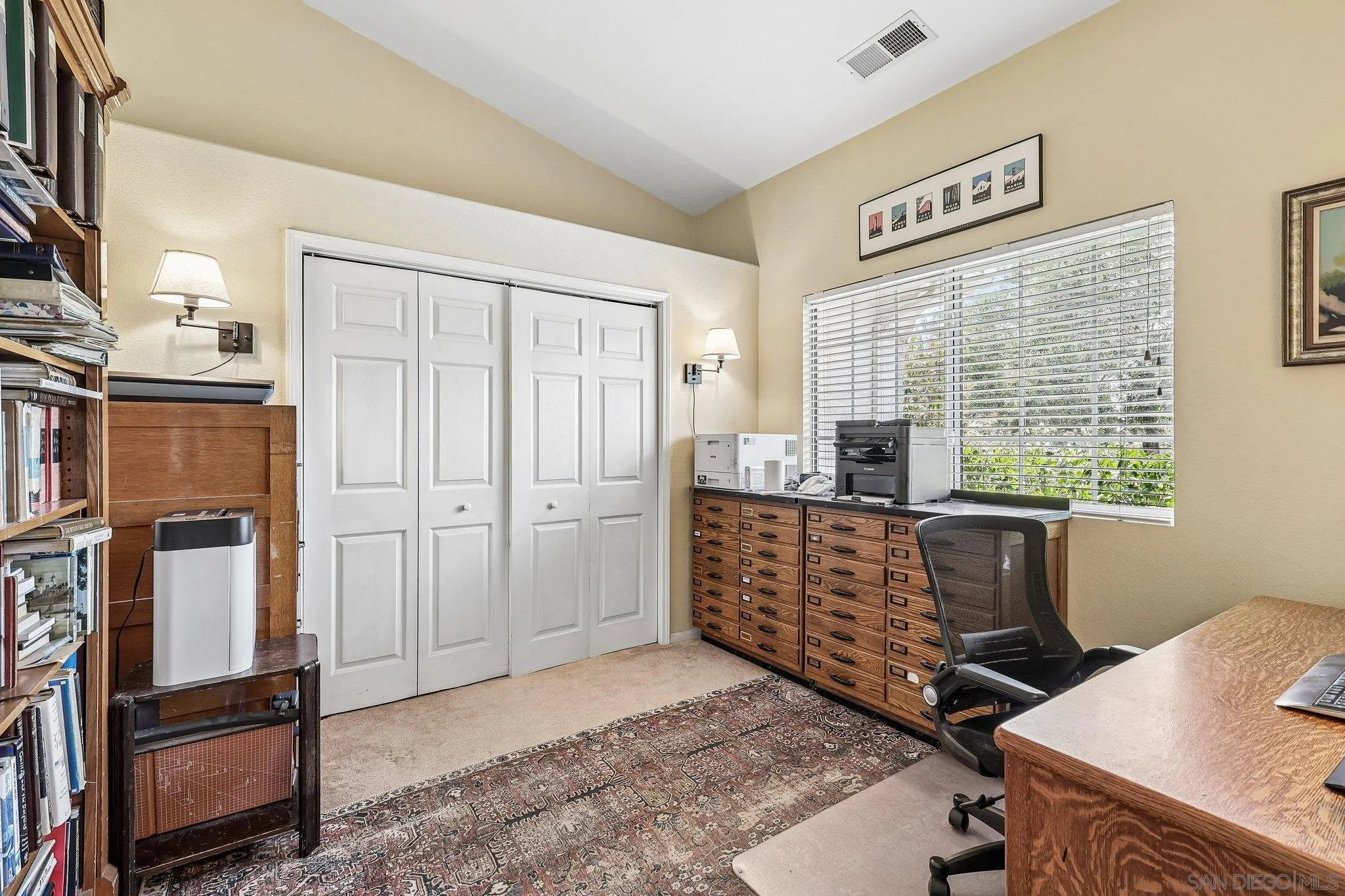 https://cdn.realtyfeed.com/cdn/127/260012373/31856c65f31816aadcb964dd0c0eb399.webp