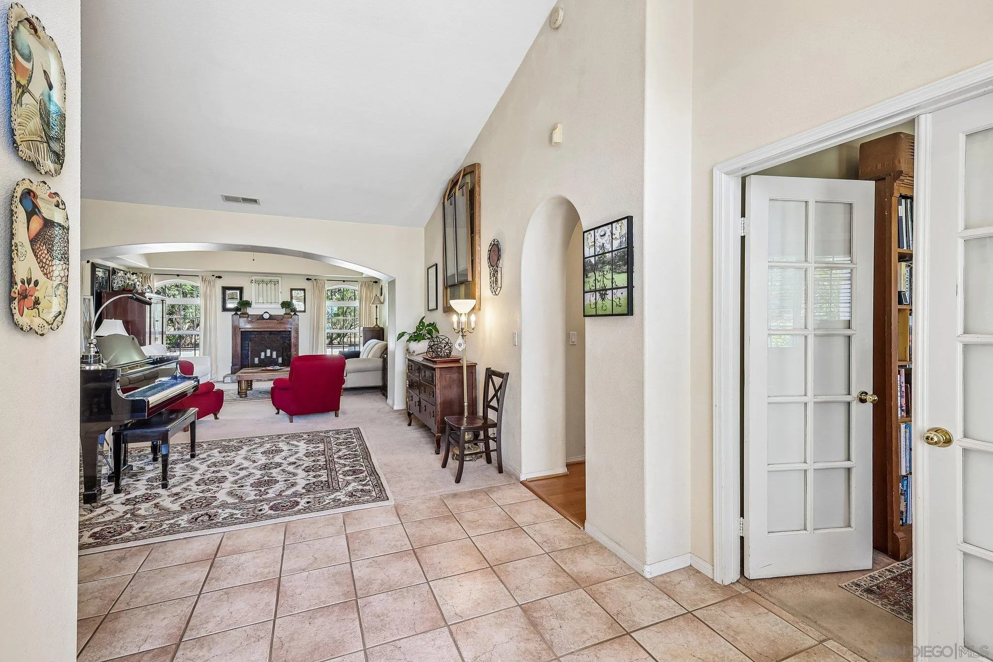 https://cdn.realtyfeed.com/cdn/127/260012373/57e743b37c81f03ca2fdfd8ea69459ee.webp