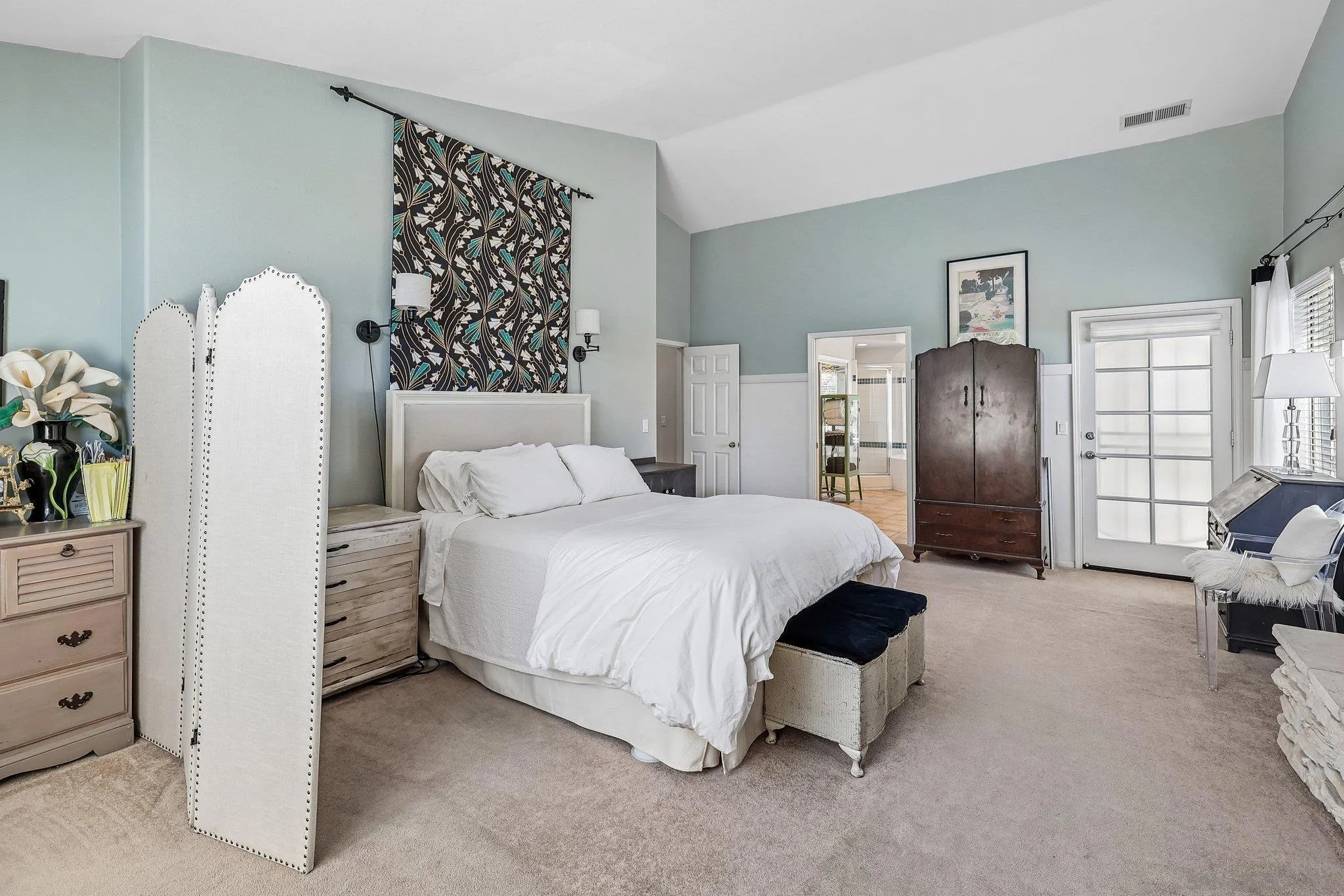 https://cdn.realtyfeed.com/cdn/127/260012373/74659c451deff00d34e5e8b3e264e56b.webp