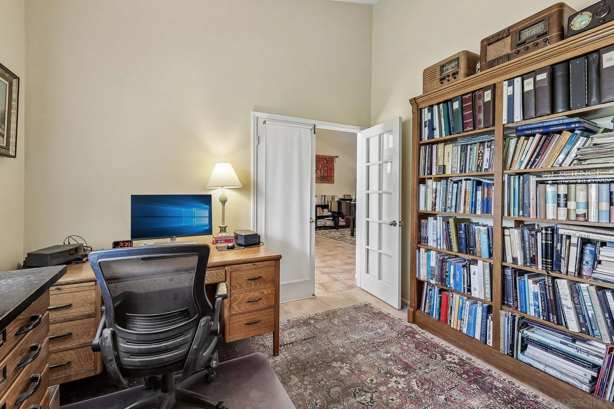 https://cdn.realtyfeed.com/cdn/127/260012373/ef75904d9c59223f6accc6ee0d373592.webp