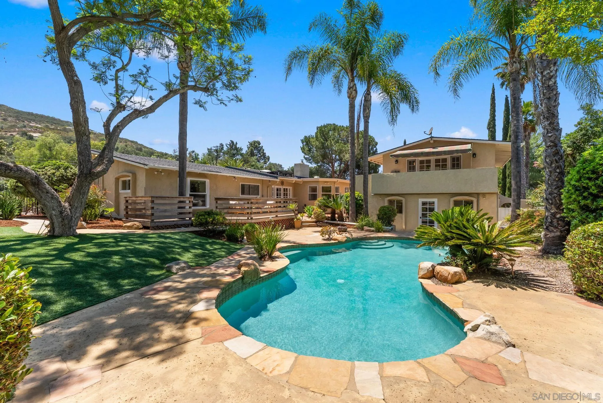 https://cdn.realtyfeed.com/cdn/127/260012378/dfc6de3e4c9f1f39ddf3f4276c46e54f.webp