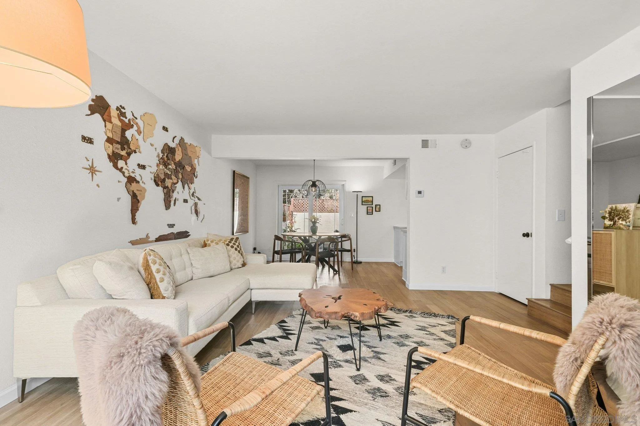 Photo #3: 260012389 Listing: Photo #3