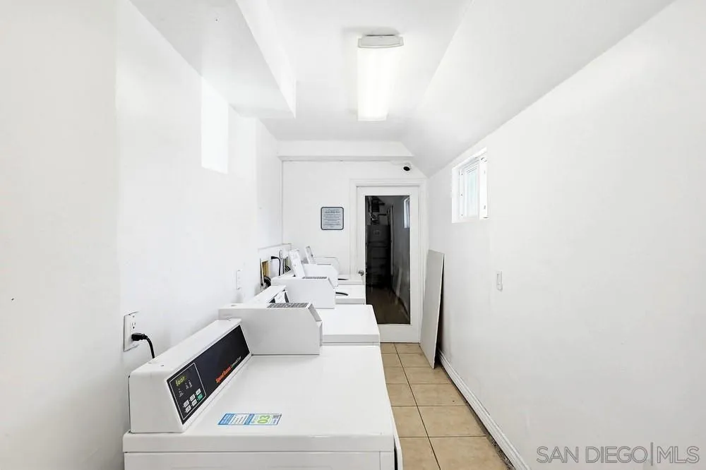 Photo #33: 260012396 Listing: Photo #33