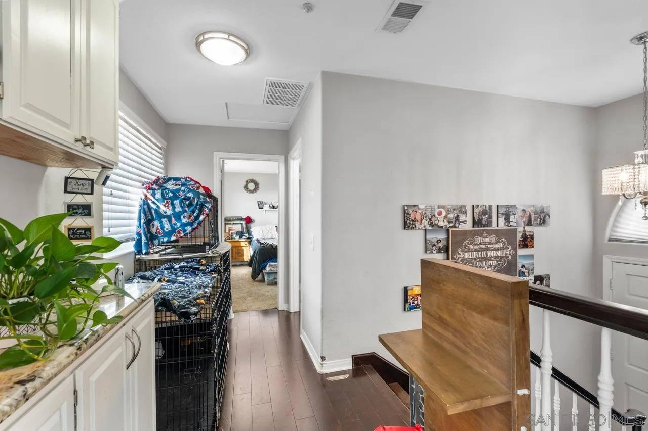 https://cdn.realtyfeed.com/cdn/127/260012398/241f8b755a8f92e4129415fd21fe1b38.webp