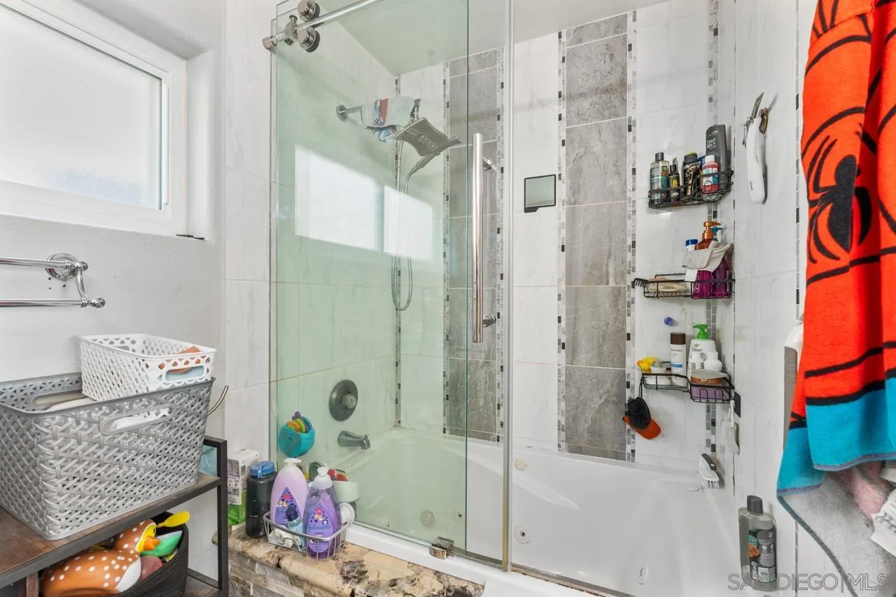 https://cdn.realtyfeed.com/cdn/127/260012398/7352ec218eb8f93bd1099f04701a7fc3.webp