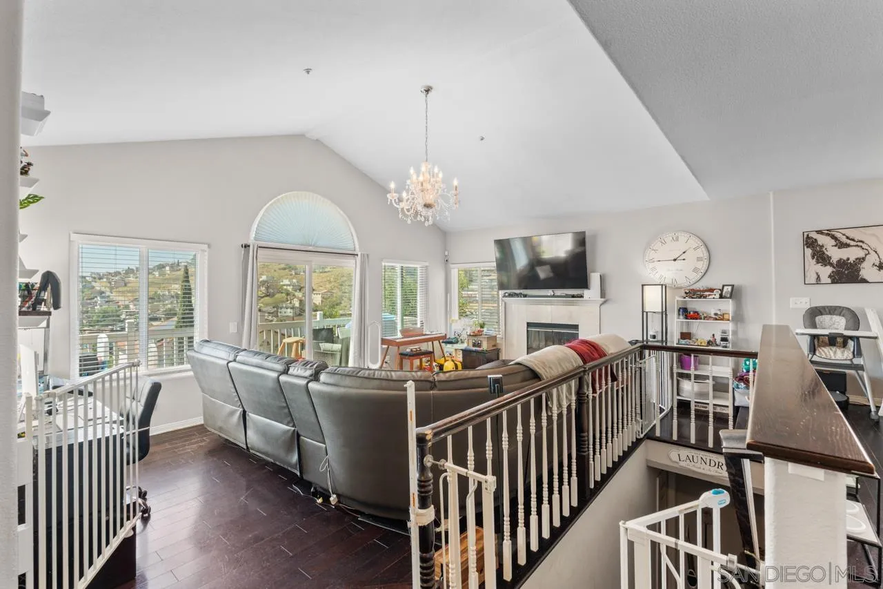 https://cdn.realtyfeed.com/cdn/127/260012398/9f3af97b4121e2fb946371c83124ab3a.webp