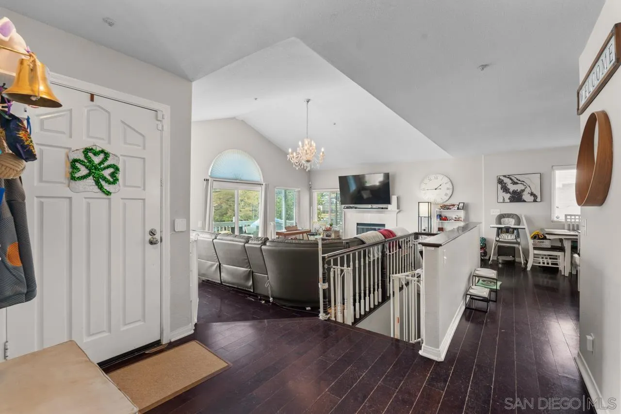 https://cdn.realtyfeed.com/cdn/127/260012398/c5aa90c2755a98ace19e07f00872ab4f.webp