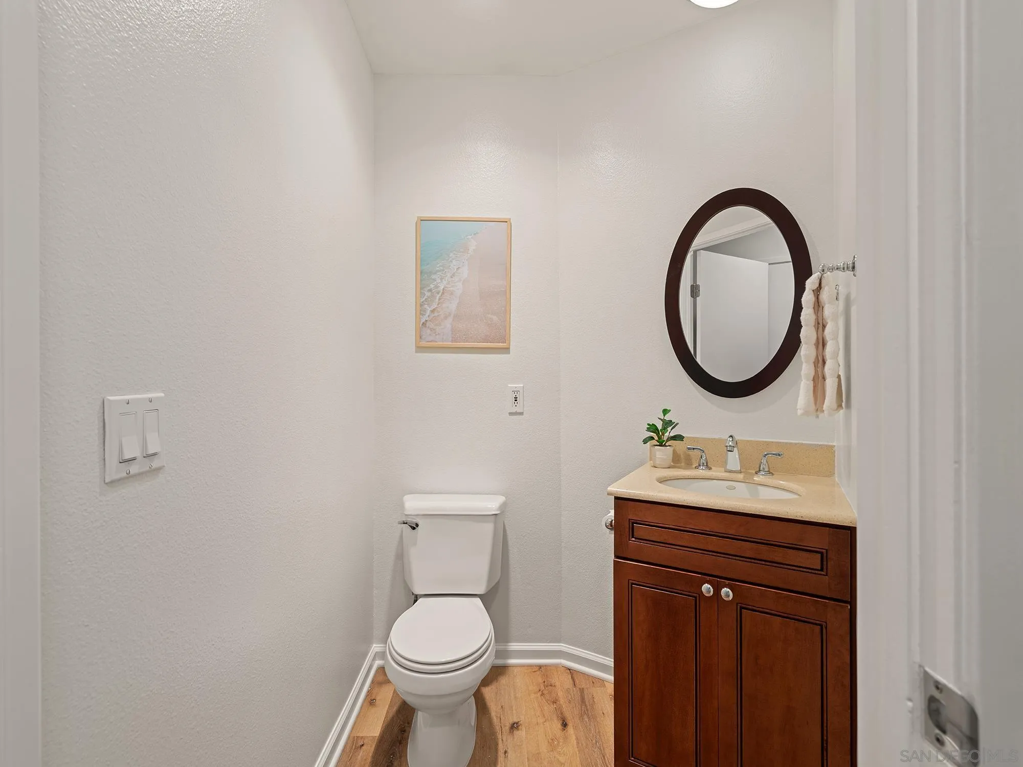 Photo #11: 260012399 Listing: Photo #11