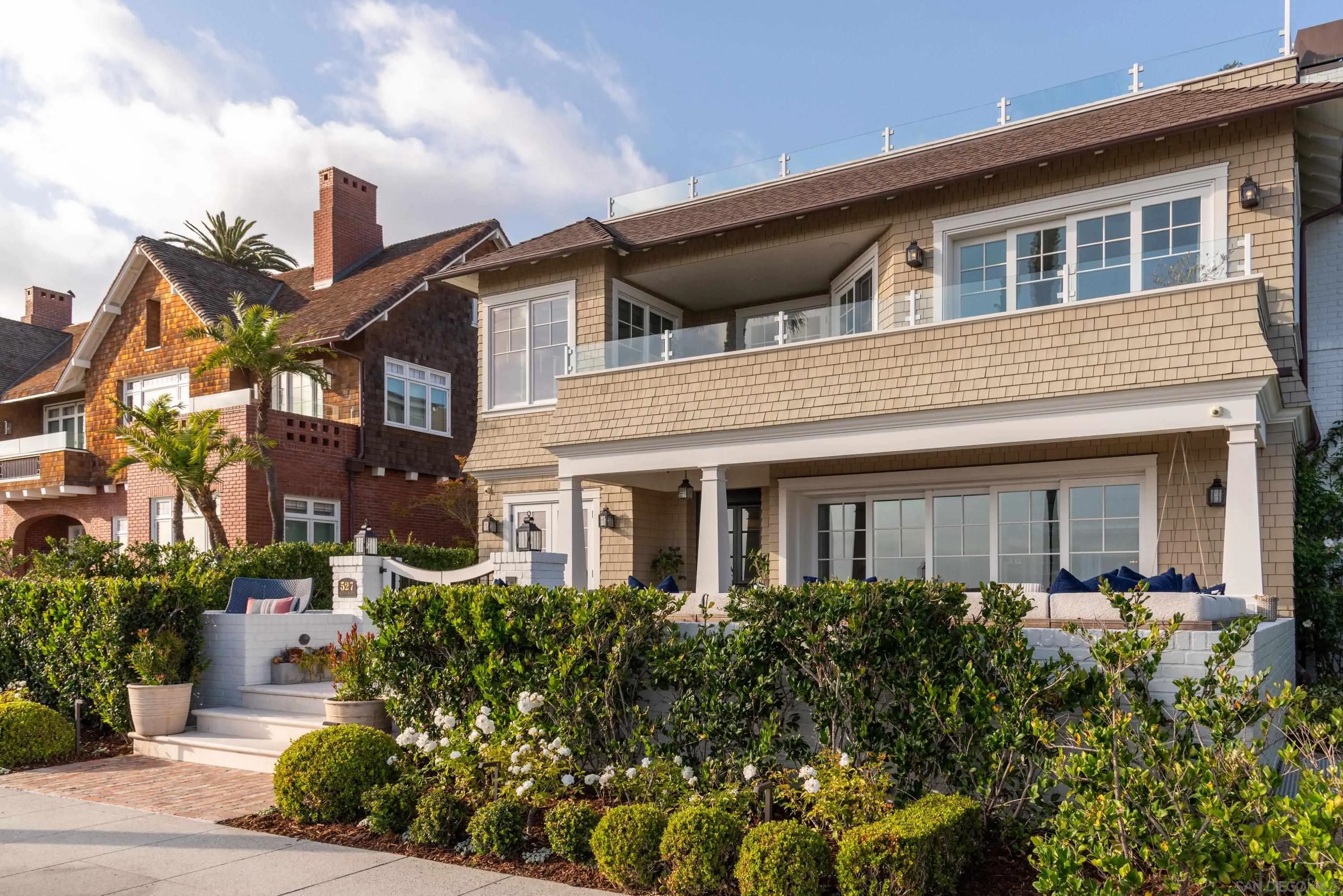 https://cdn.realtyfeed.com/cdn/127/260012401/15b7ec41be26bd4d0357a84e1d5187e0.webp