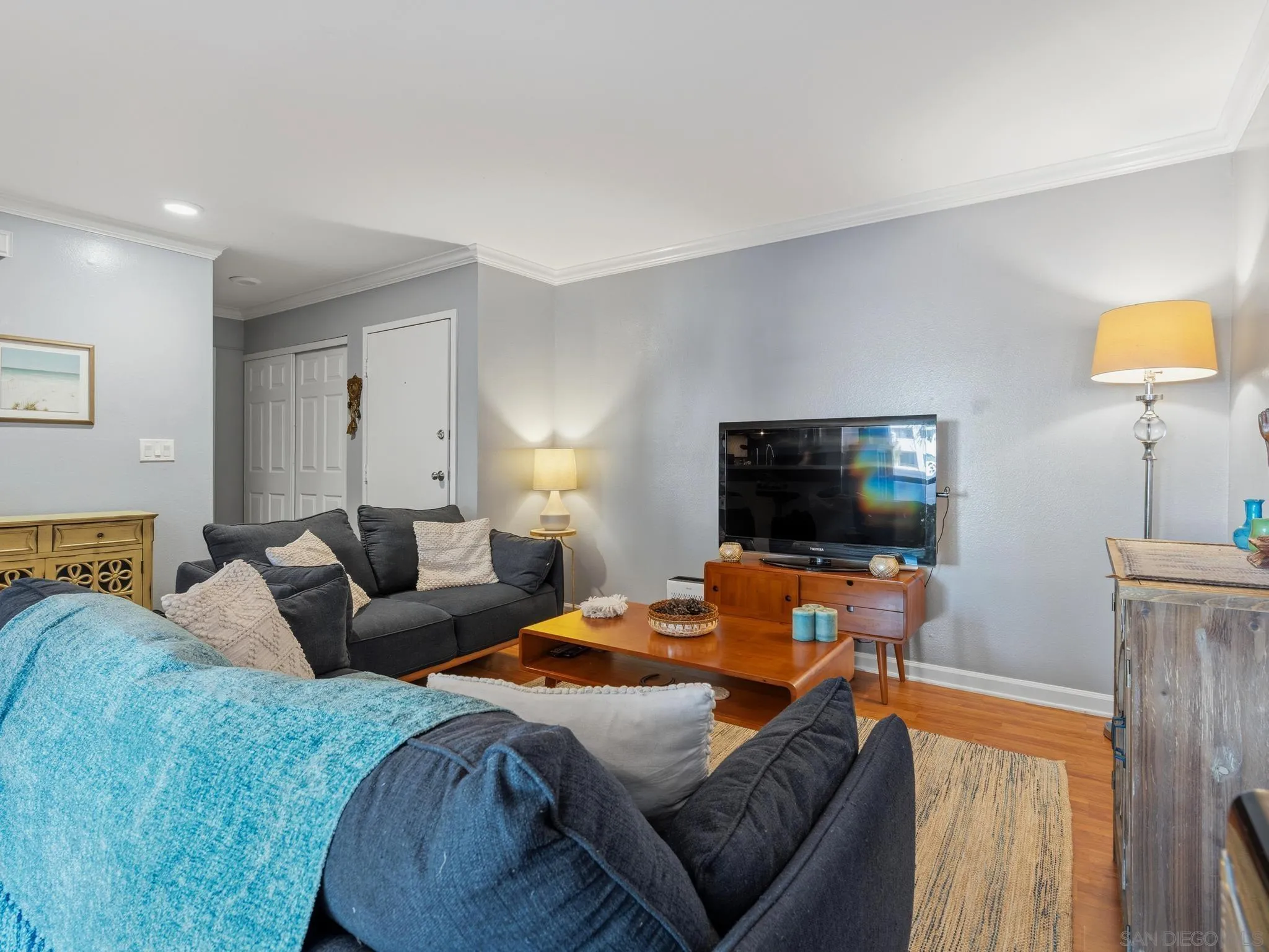 https://cdn.realtyfeed.com/cdn/127/260012403/0ca2a11818853c81f0f8f97c3b8dfa3e.webp