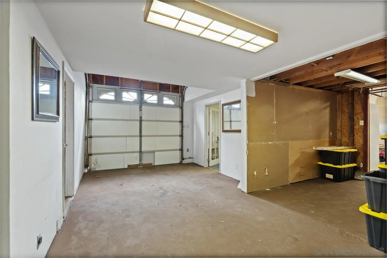 https://cdn.realtyfeed.com/cdn/127/260012406/43bcf72137234576ba5e61aa6a221aec.webp