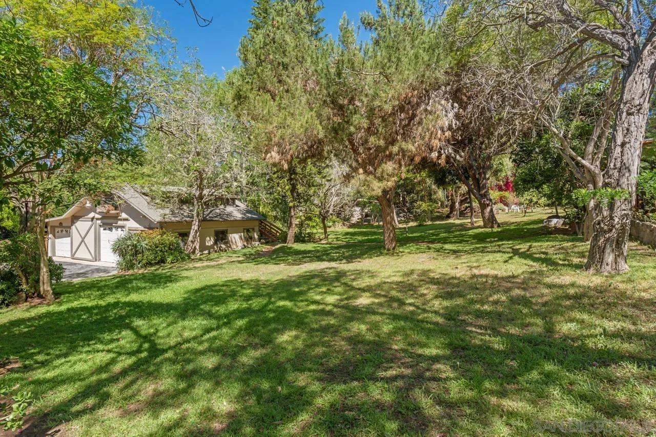 https://cdn.realtyfeed.com/cdn/127/260012406/5a8b9f575c1e0e746383829dc0ff3d09.webp