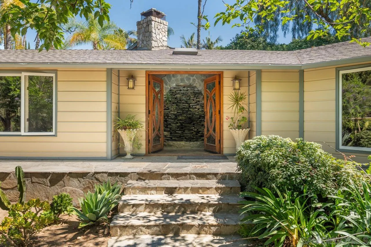 https://cdn.realtyfeed.com/cdn/127/260012406/c678339ad76b7e7832d2849750880d78.webp