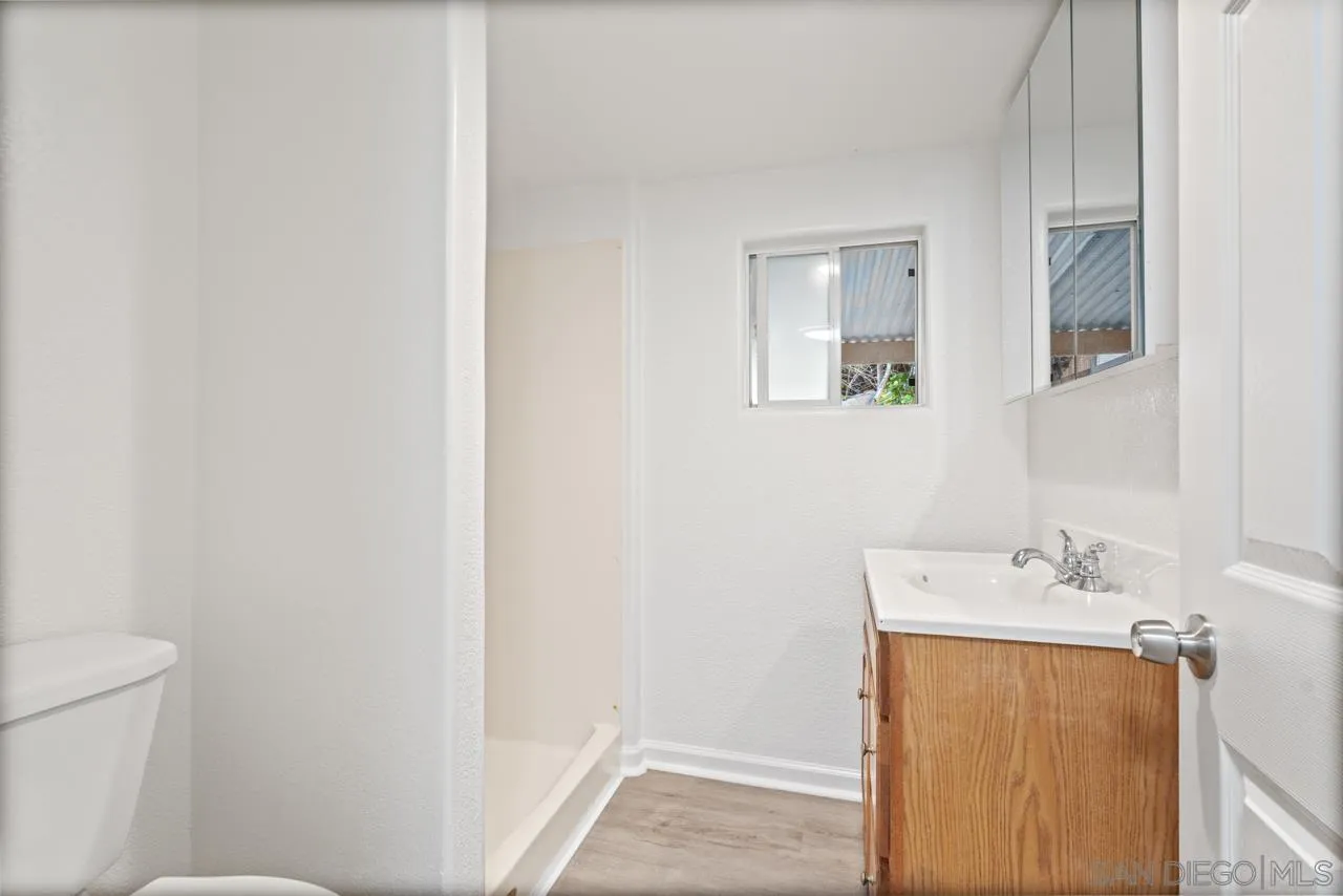 https://cdn.realtyfeed.com/cdn/127/260012406/f0f0ea6c083ade6ecf958d1c7c5e6537.webp