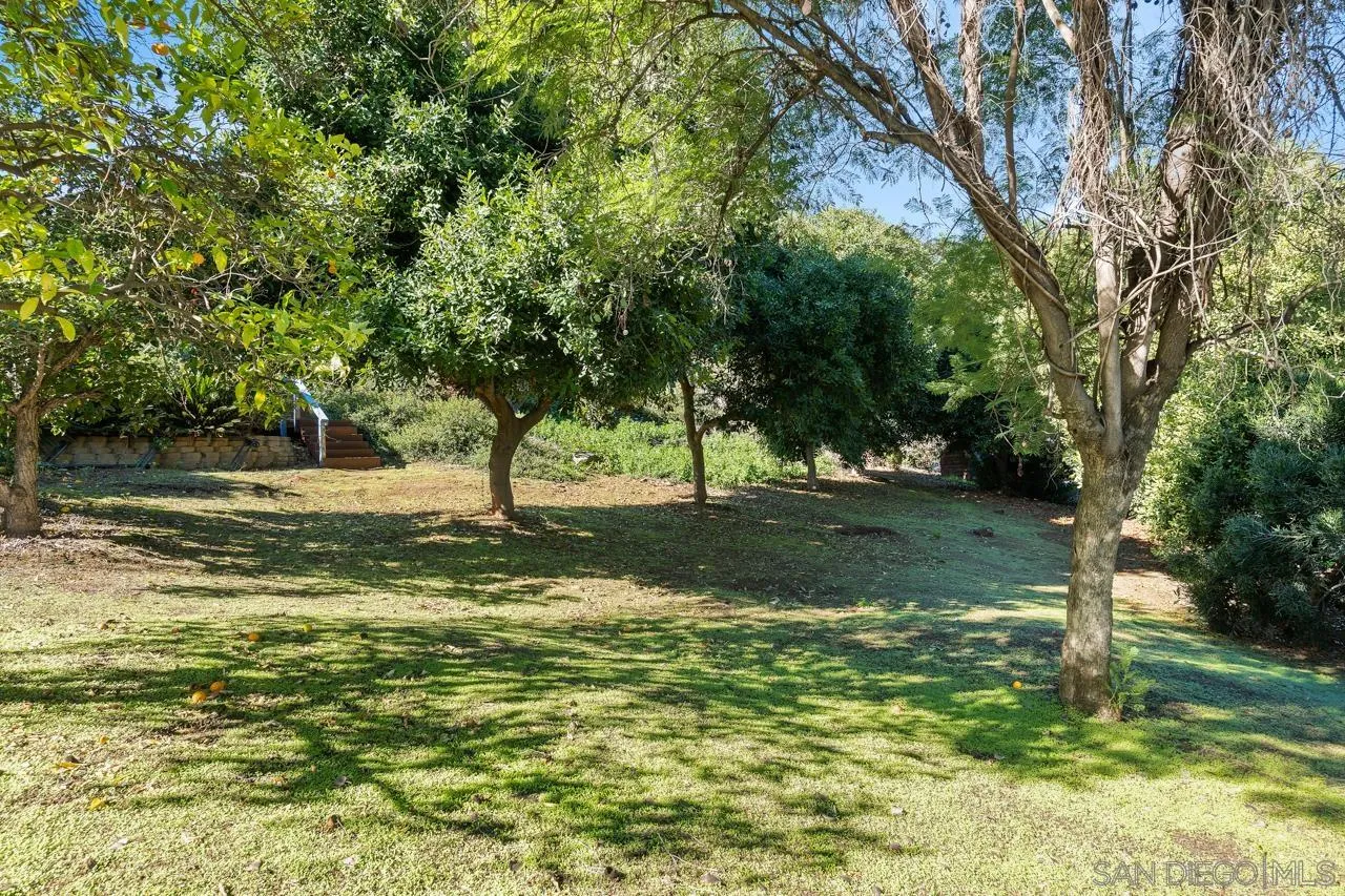 https://cdn.realtyfeed.com/cdn/127/260012407/5d935356a82aa77d19f21c836afec30a.webp