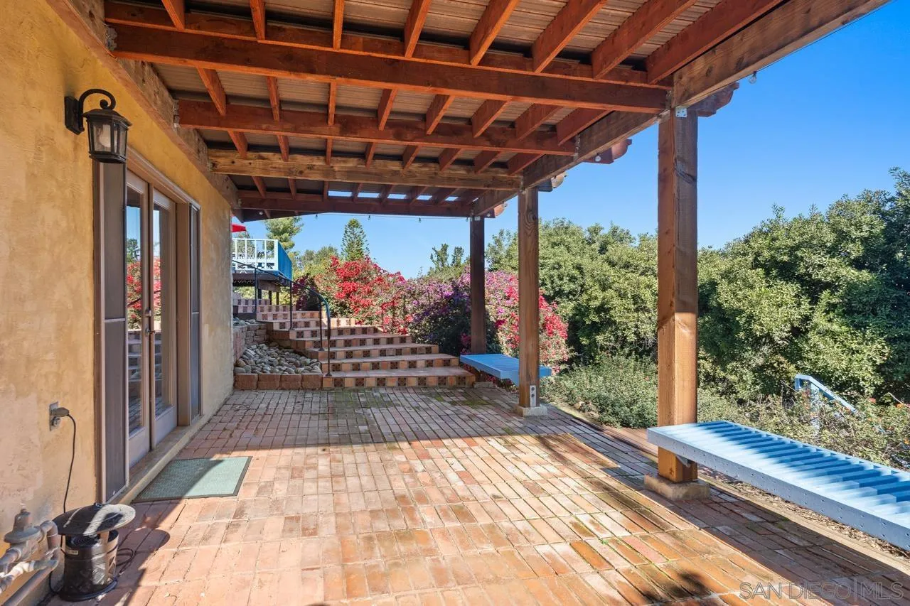 https://cdn.realtyfeed.com/cdn/127/260012407/b3ab6a5759176aac4b30086bc6c8c3bc.webp