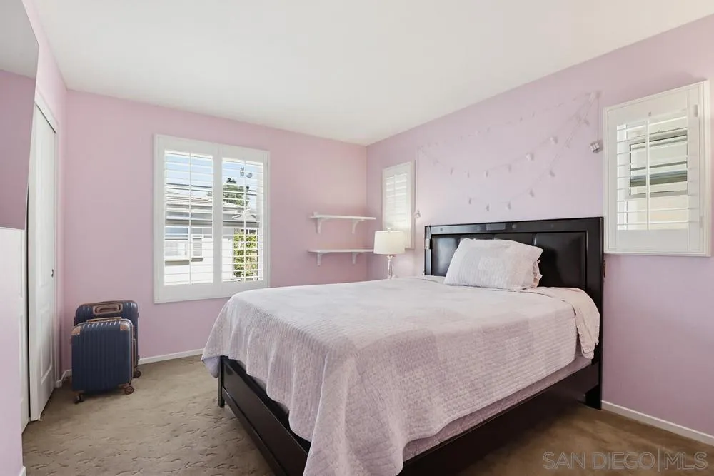 https://cdn.realtyfeed.com/cdn/127/260012409/37ef83a3894a7e4bc6e8164ad5085b7a.webp
