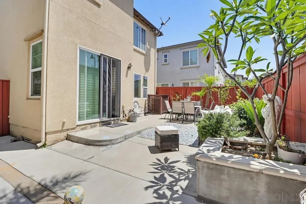 https://cdn.realtyfeed.com/cdn/127/260012409/3eb1fb11596cb7e6bf470459d4b57867.webp