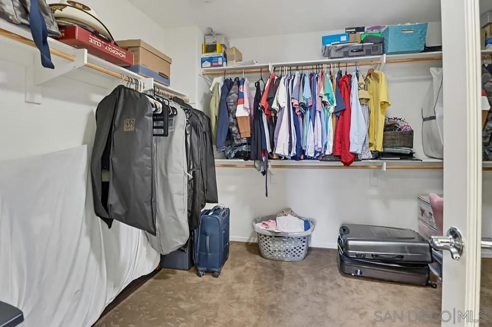https://cdn.realtyfeed.com/cdn/127/260012409/41fc7f76441bc2e5d2fa2bc1e9ecb3e7.webp