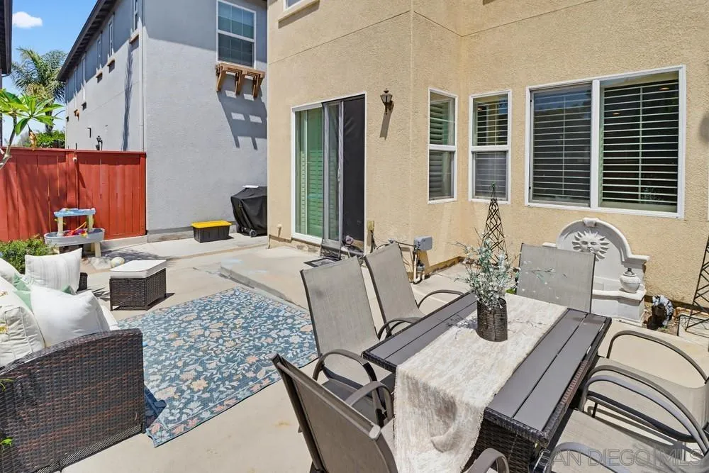 https://cdn.realtyfeed.com/cdn/127/260012409/42239eb5dd4d4470e005a9e341a2260b.webp