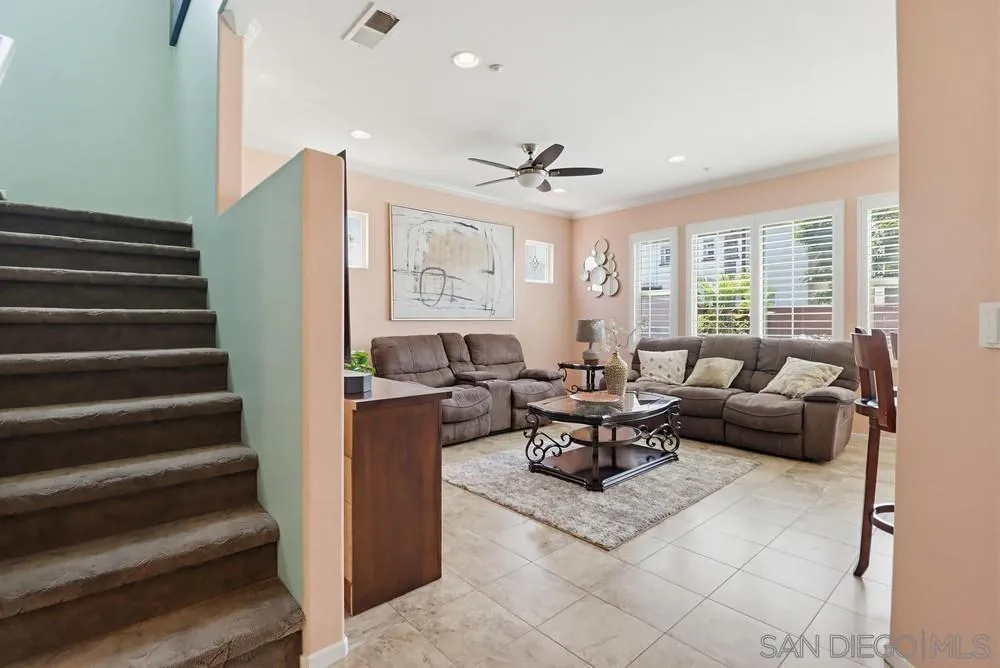 https://cdn.realtyfeed.com/cdn/127/260012409/80e6716555f4ff1e60ea3d365f70d605.webp