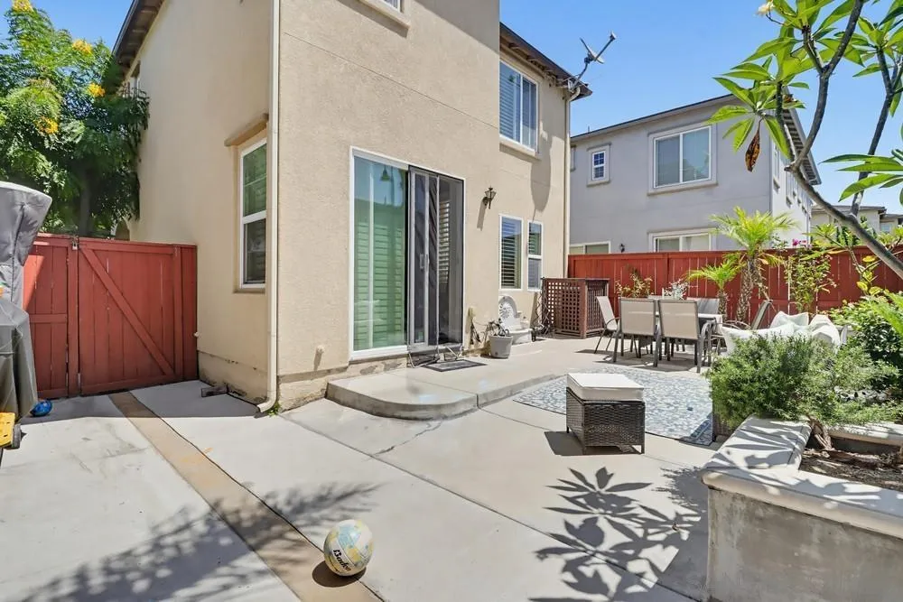 https://cdn.realtyfeed.com/cdn/127/260012409/aecd54595f557b8a5423e4541d2b4b87.webp