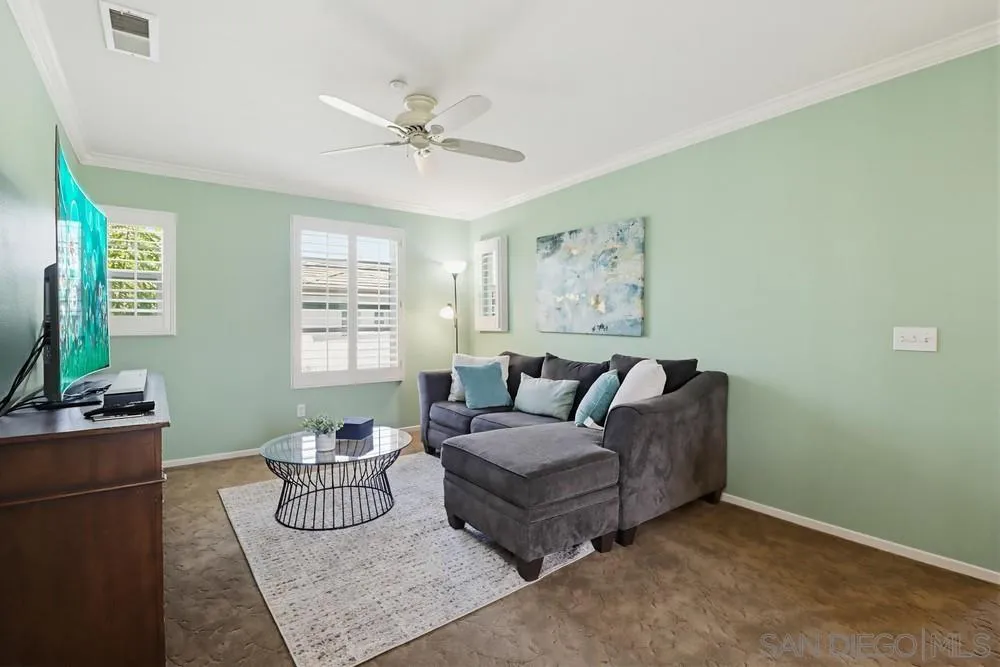https://cdn.realtyfeed.com/cdn/127/260012409/f6f5555991427b98015506404792edc2.webp
