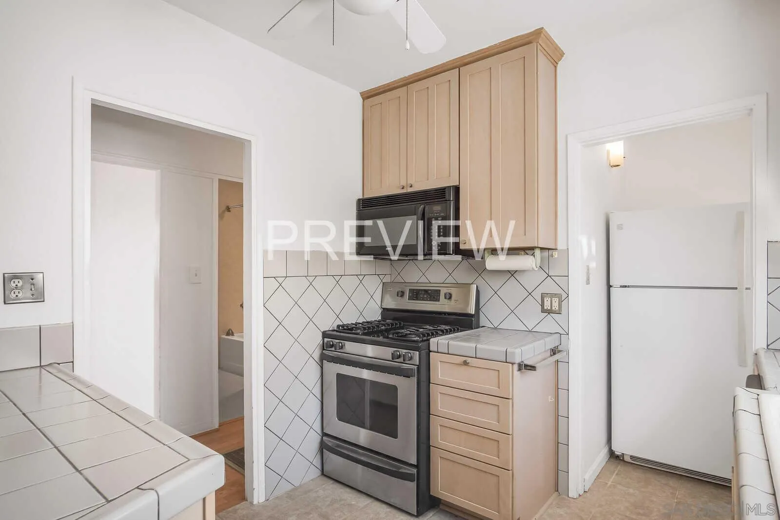 https://cdn.realtyfeed.com/cdn/127/260012411/0ae3740cce113b5f04e79f8642eef6f6.webp