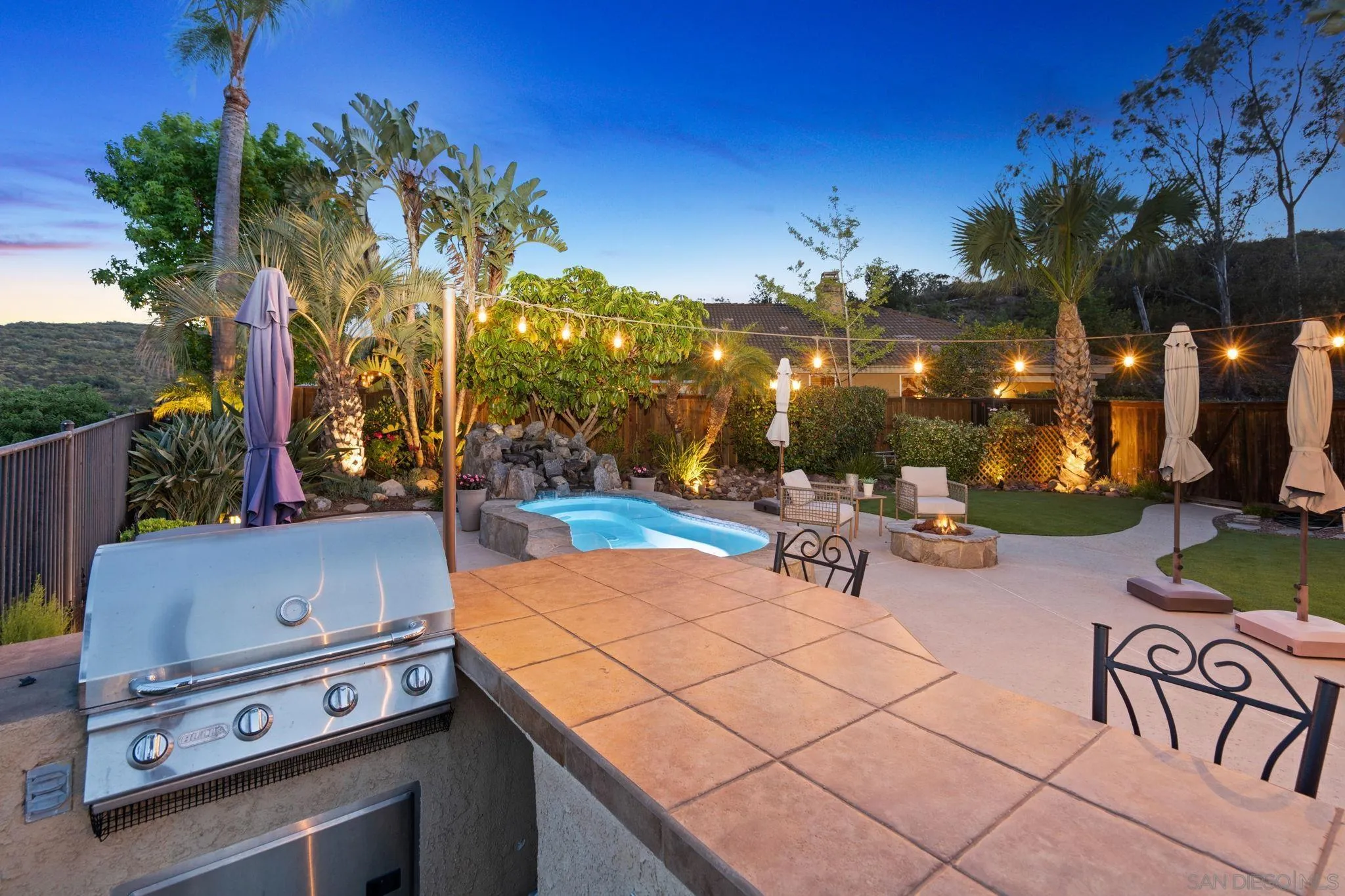 https://cdn.realtyfeed.com/cdn/127/260012412/3464b56065eb0f1d5db59f817c9a3344.webp