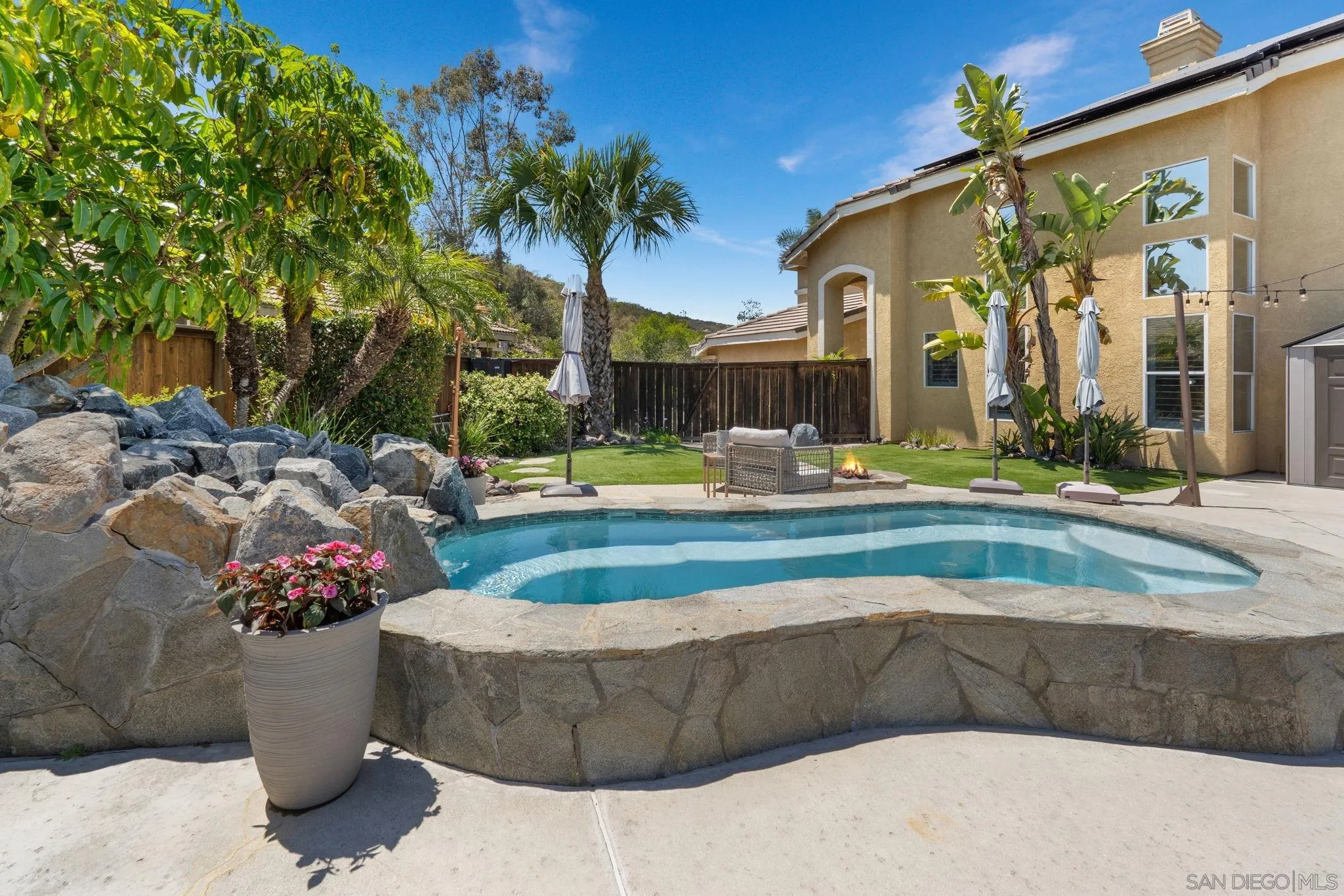 https://cdn.realtyfeed.com/cdn/127/260012412/3fcbdddc4c53849b2c06a83435819fb3.webp