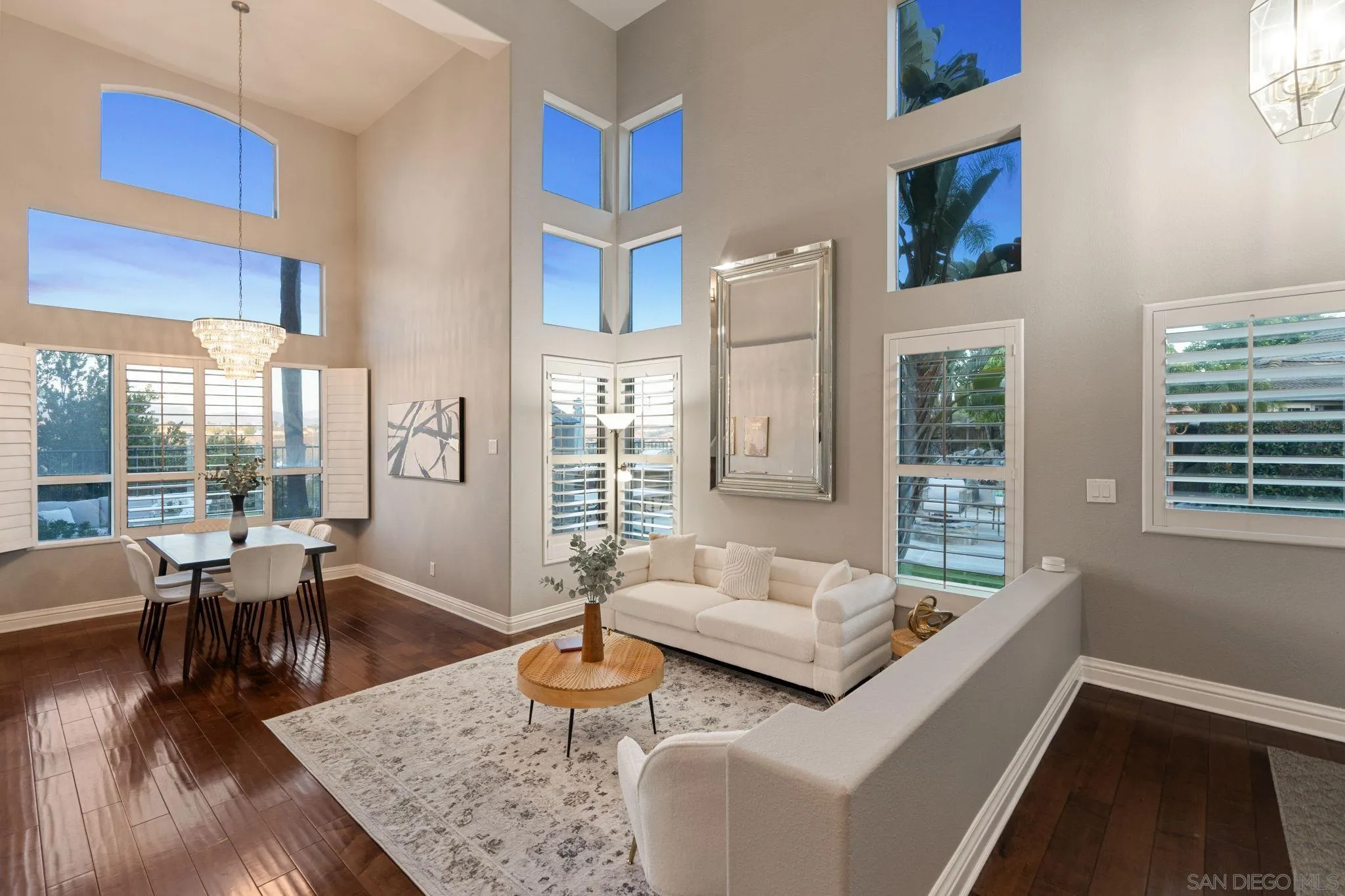 https://cdn.realtyfeed.com/cdn/127/260012412/4ec1c188be03566762b34dc6069422cb.webp