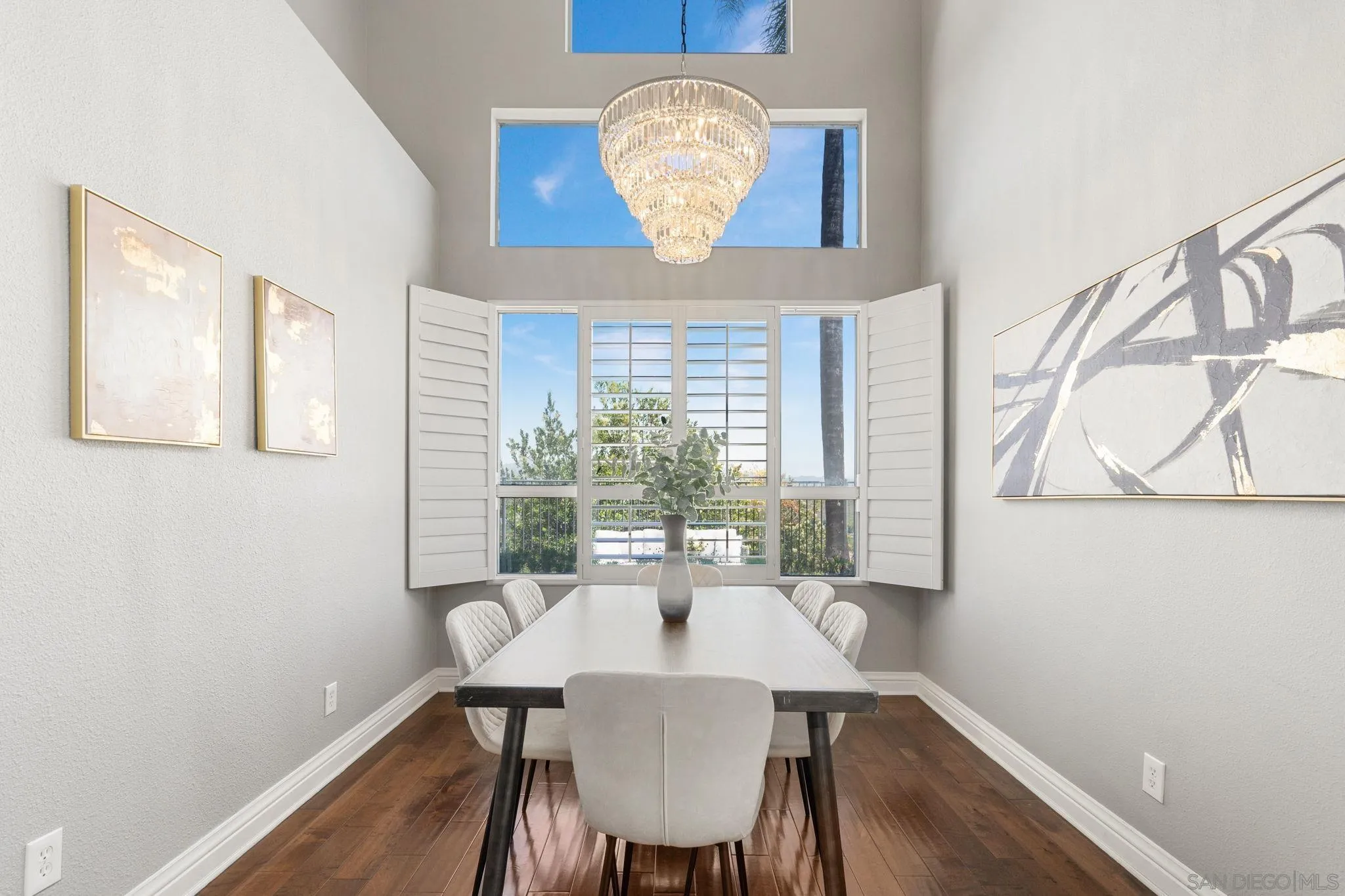 https://cdn.realtyfeed.com/cdn/127/260012412/8ed2629d6c0f0c053b35738af03ad034.webp