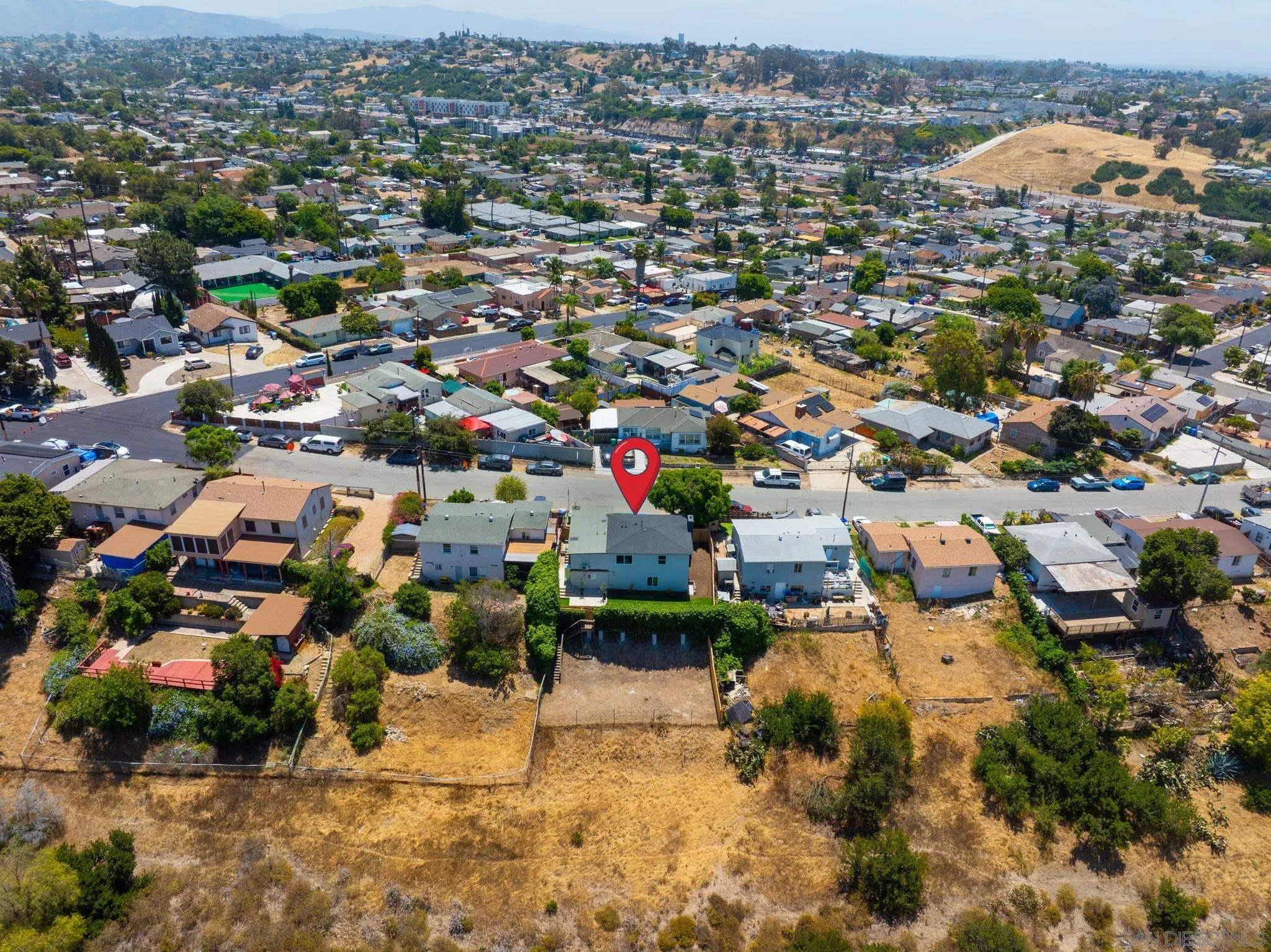 https://cdn.realtyfeed.com/cdn/127/260012414/82edcff2251dab1a38b7ba5a8065f300.webp