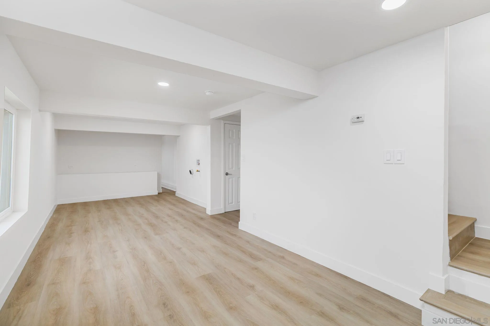 https://cdn.realtyfeed.com/cdn/127/260012414/f2f32e86b87876cb6d492cf979d22cdf.webp