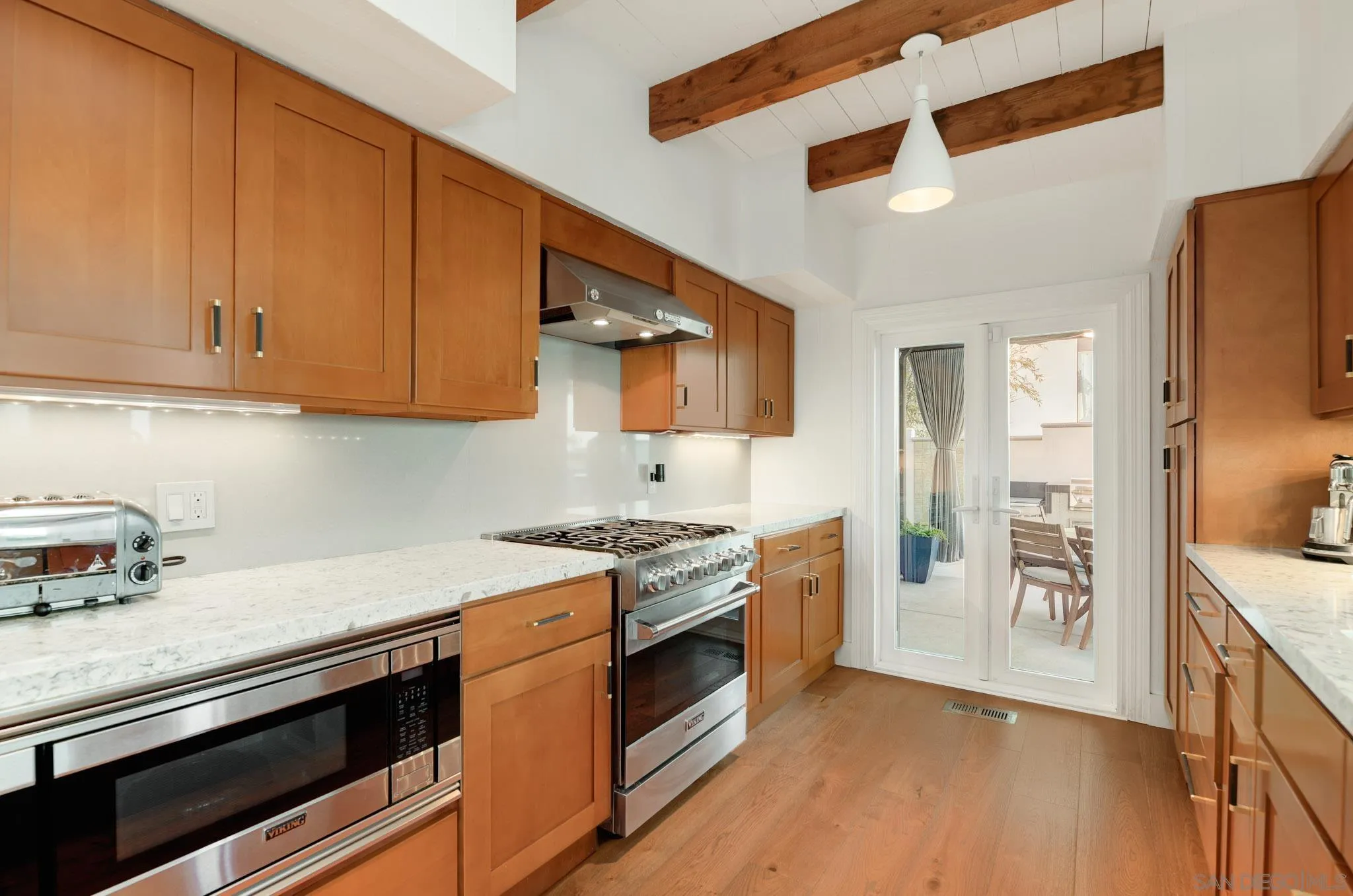 https://cdn.realtyfeed.com/cdn/127/260012423/822e9d8feb54c5e6a626c8d6f41fb1ce.webp