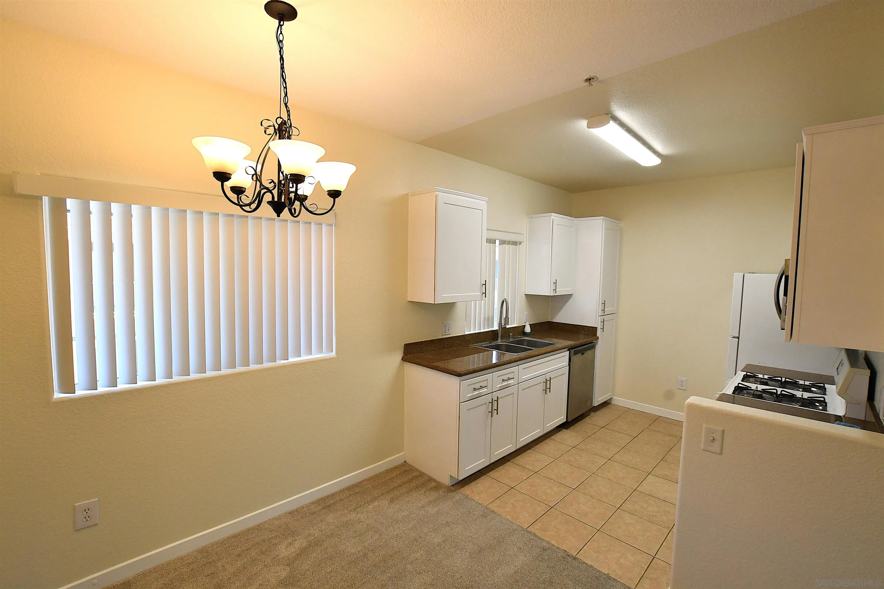 Photo #25: 260012426 Listing: Photo #25