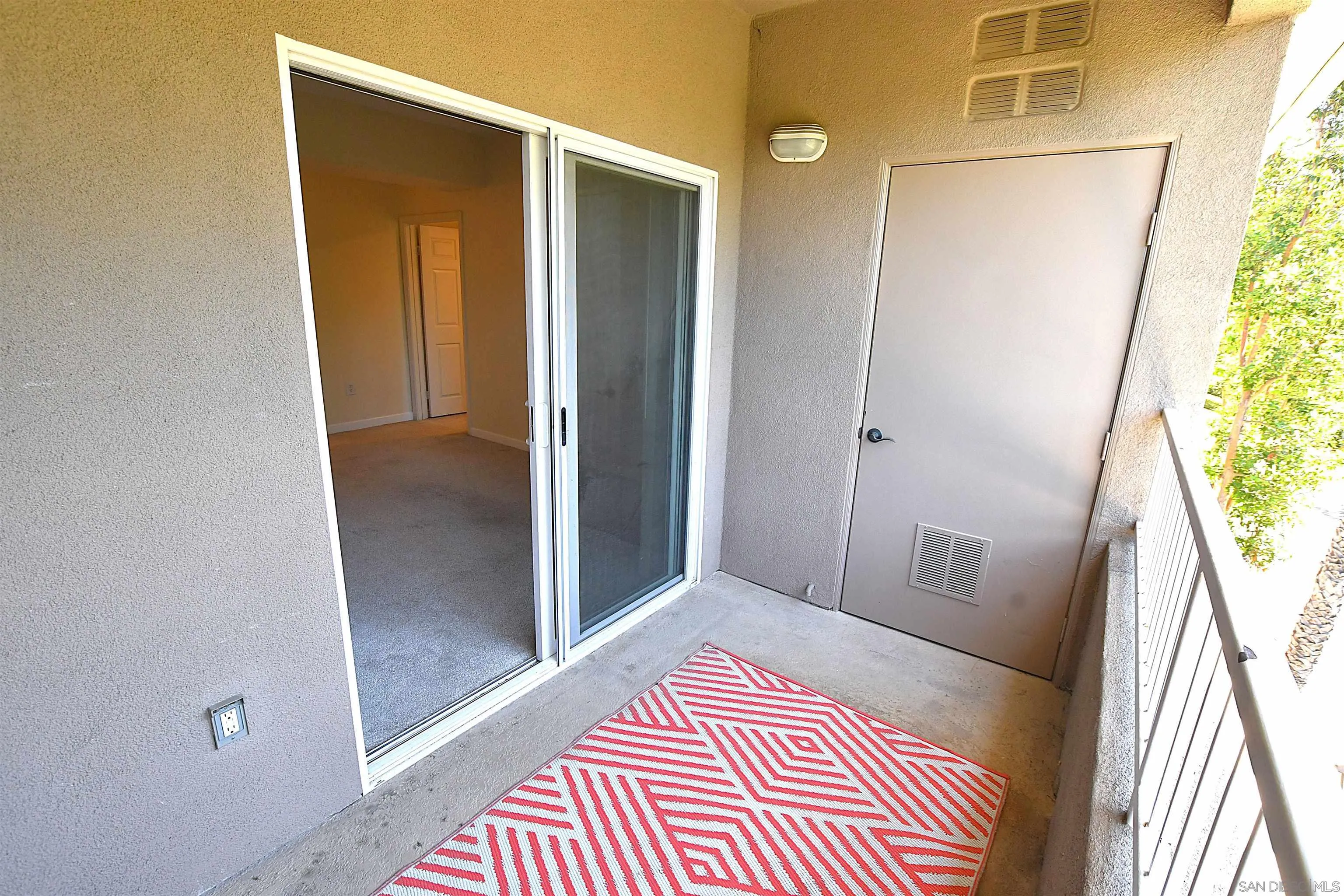 https://cdn.realtyfeed.com/cdn/127/260012426/f7eb279e49d913531a2584a358970bba.webp