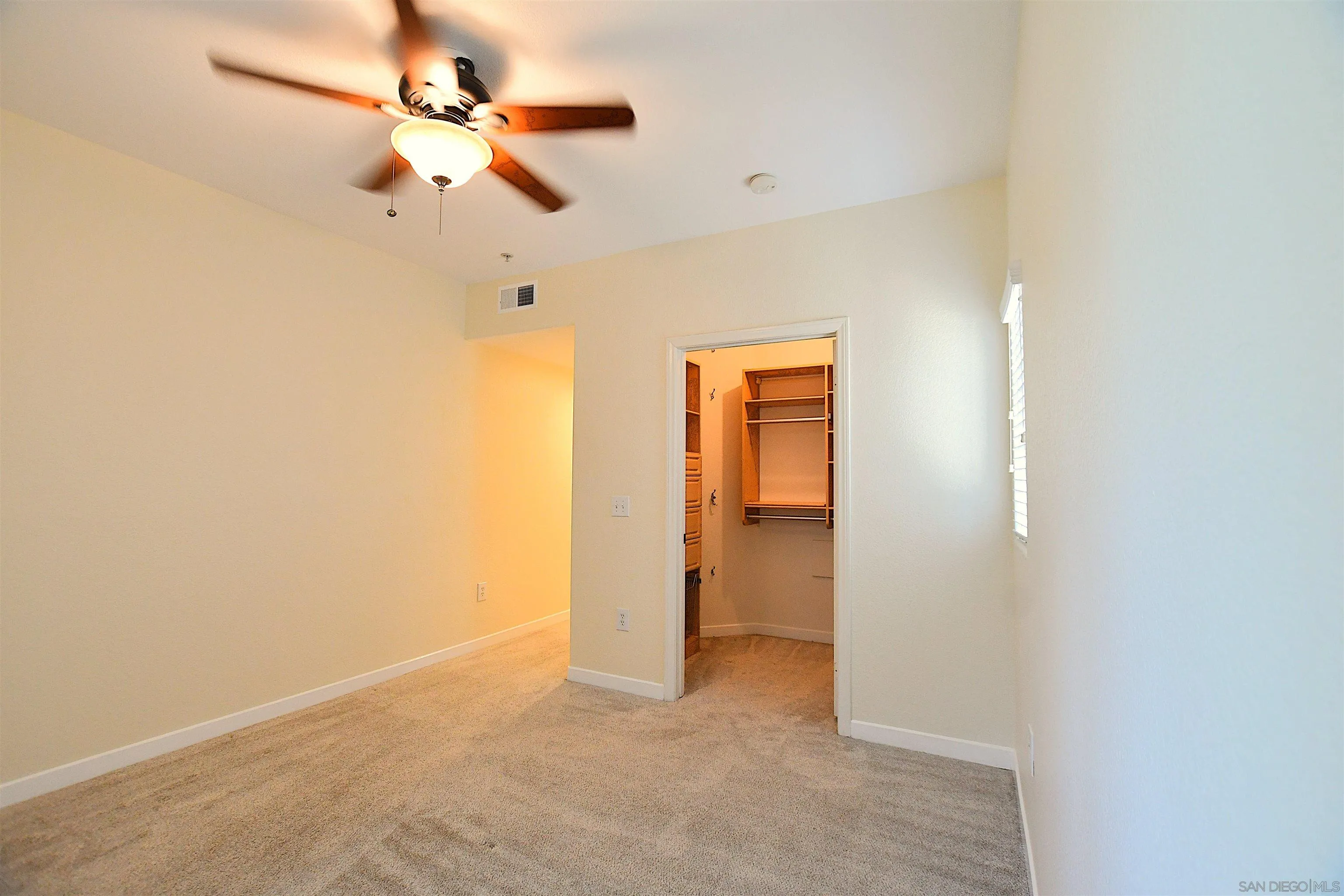 Photo #9: 260012426 Listing: Photo #9